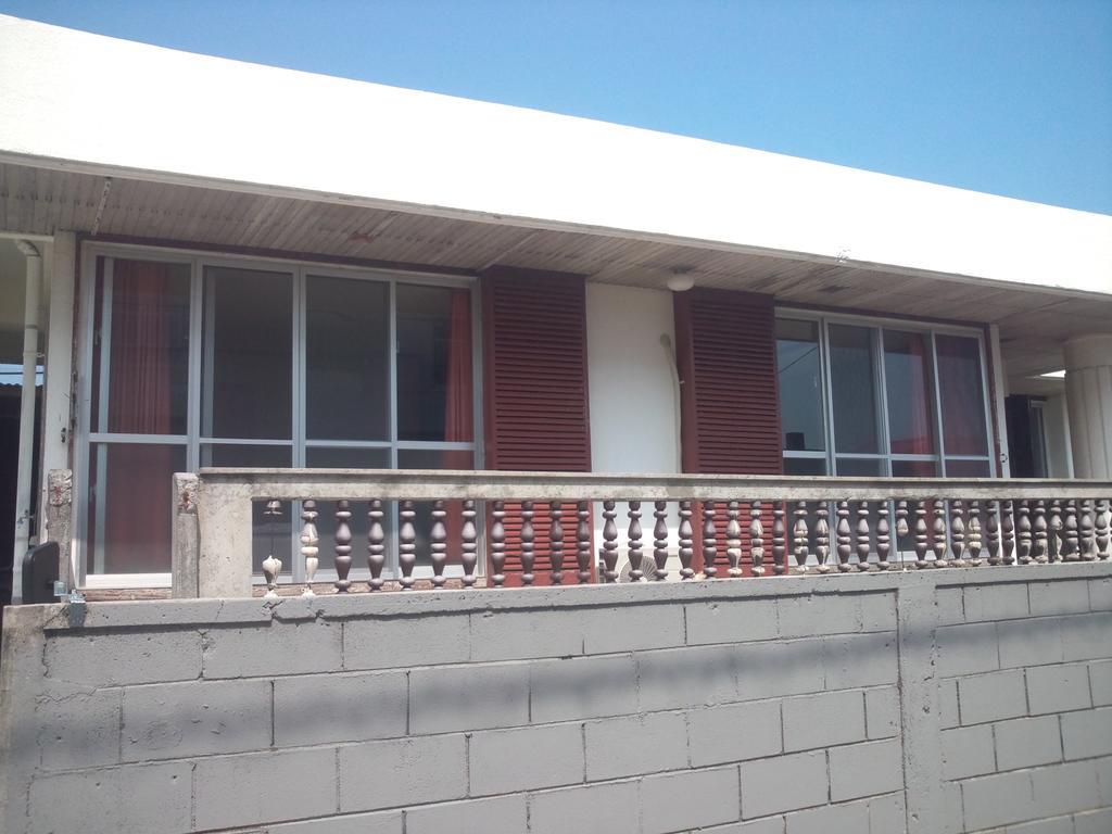 Hotel Shirahono Yado Aoi Umi Ishigaki  Exterior foto